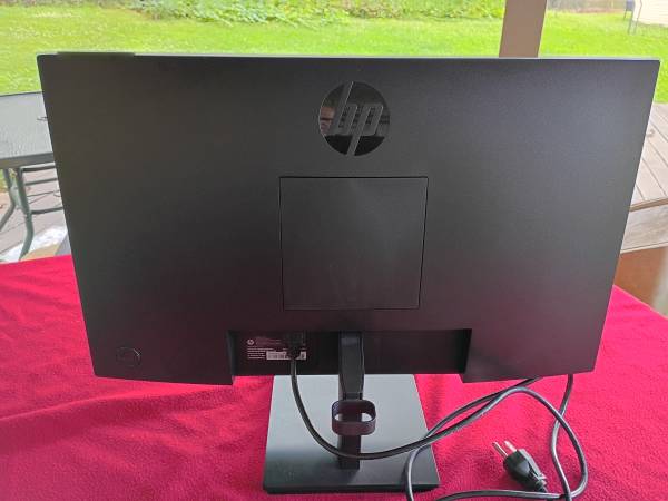 HP V24i G5 FHD monitor, 24" - $40 (Madison)63470919950851121