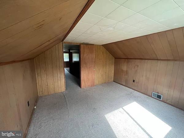 Prime 1/2 Acre Commercial 1
