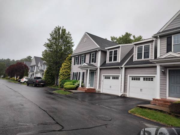 $3,550 / 3br - Pembroke 3 BedroomPembroke 3 Bedroom (Pembroke)63863137783683120