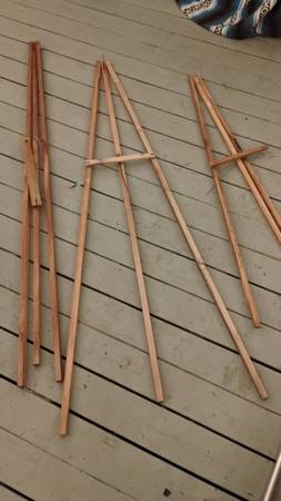 Wood Easels for Floral Spray 1