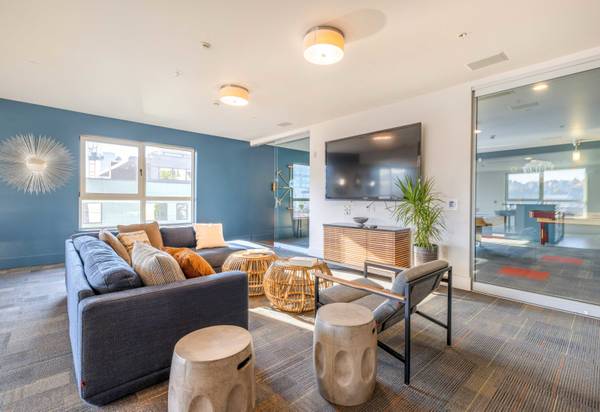 $2,628 / 1br - 816ft2 - View, Dishwasher, 1/BD (905 Dexter Ave N, Seattle, WA)63874306942211121