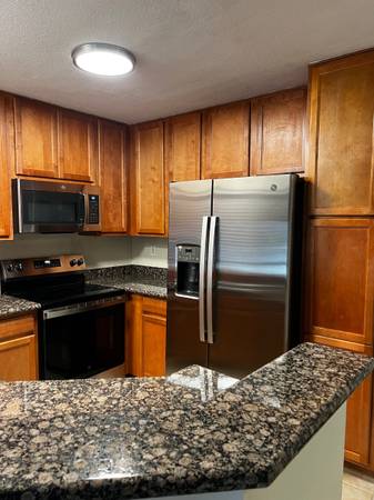$1,650 / 1br - 760ft2 - Apartamento de una habitación en Saddleback (Bermuda Dunes)63668371043329120