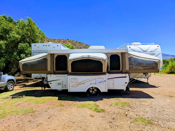 2007 Starcraft Centennial 3608 – Excellent Condition 1