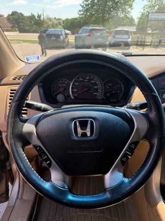 2004 Gold Honda Pilot EX-L - $5,800 (Denver)63621874047489123