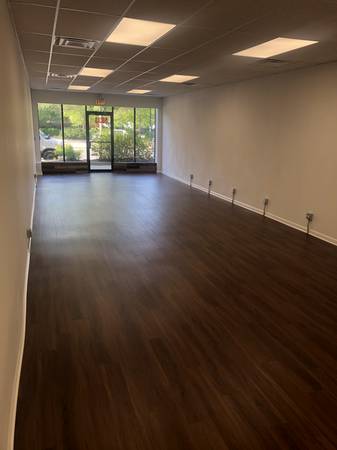 $1,200 / 1000ft2 - Office Space on 5833 W. Madison Ave Store Front (Austin)63918413670019120