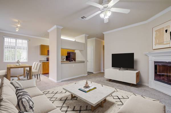 $2,056 / 1br - 820ft2 - ¡1DORMITORIO1BAÑO RENOVADO CON ÁREA DE ESCRITORIO INTEGRADA Y ARMARIO SOBREDIMENSIONADO! (NORTH NATOMAS)63844737397377121