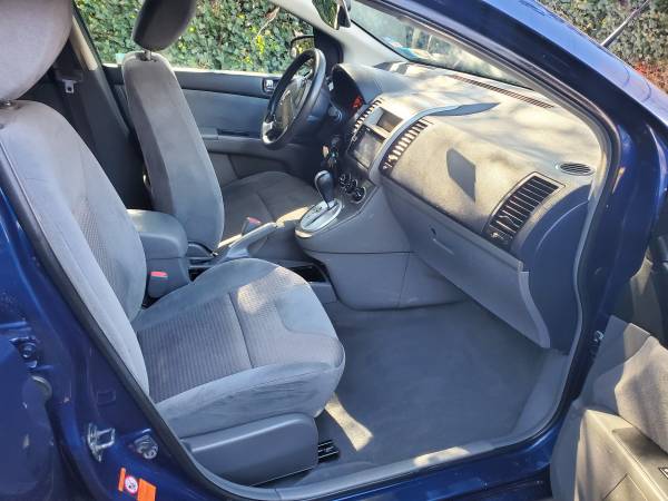 2008 NISSAN SENTRA _________ 148K MILLAS _________ 4 CILINDROS AHORRADOR DE GASOLINA - $1,995 (PRECIO MÁS BAJO EN CRAIGSLIST PARA ESTE AÑO)63654715562113124