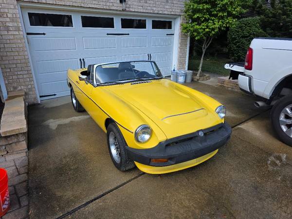 1975 MGB V8 - $8,000 (Suffolk)63621666684417120