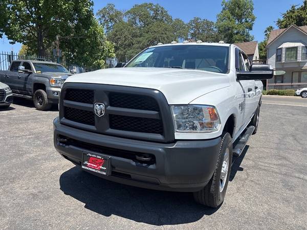 2018 RAM 3500 Tradesman Crew Cab*4X4*Tow Package*Rear Camera*Gas 6.4L* - $35,999 (Supreme Auto Call 916-695-3086 fair oaks)63483006276355122