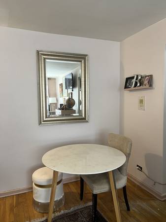 $95 This Weekend Furnished Midtown East Studio (Oct 31st) (Midtown East)64212272353027122