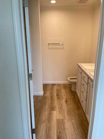 $1,599 / 2br - 960ft2 - Where style is a way of life: Experience our mesmerizing 2 BR. (Fort Pierce)63799685028227124
