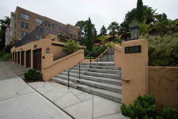 $3,950 / 2br - ♥Spectacular Spanish-Style 2Bed/1Bath-2WeeksFree♥ (Lower Queen Anne)63862176627203121