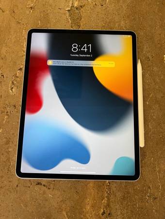 iPad Pro, 12.9-inch, 6th Gen, M2 Wi-Fi 128GB 1