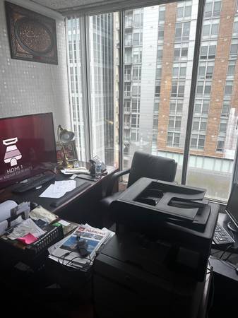 $900 / 720ft2 - Office Space for Rent (Silver Spring)63843420273923124