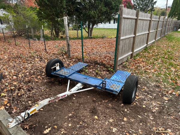 Master Tow car dolly 1
