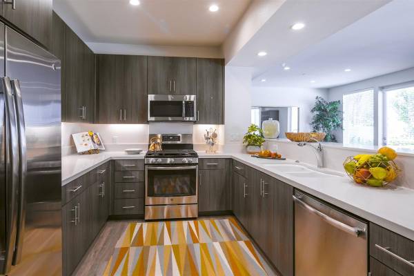 $2,799 / 856ft2 - Views, Controlled Access, Controlled Access Building, Spa-Like Baths (Oxnard, CA)63800304763523122