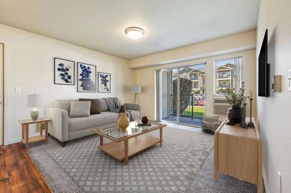 $1,551 / 3br - 3 BD, Outdoor Swimming Pool, Game Room (5501 W Hildebrand Blvd, Kennewick, WA)63657226425475123