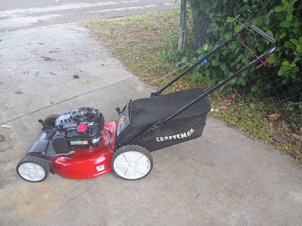 CRAFTSMAN PLATINUM 7.25 HP 21" CUT SELF PROPELLED LAWN MOWER W/BAG 1