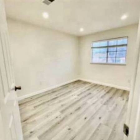 $880 / 1br - 0120ft2 - Habitación en alquiler - Zona nueva de Antioch (Antioch)63873330114435121