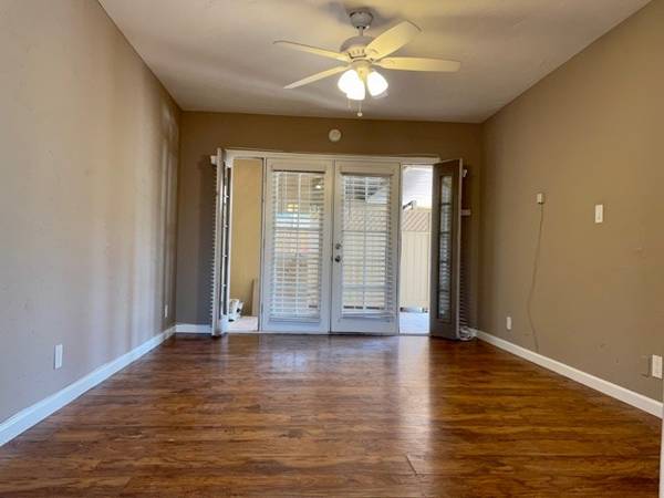 $1,395 / 1br - Melrose Cottages 1 Habitación 1 Baño Cathedral City (cathedral city, palm springs)63686227183233124