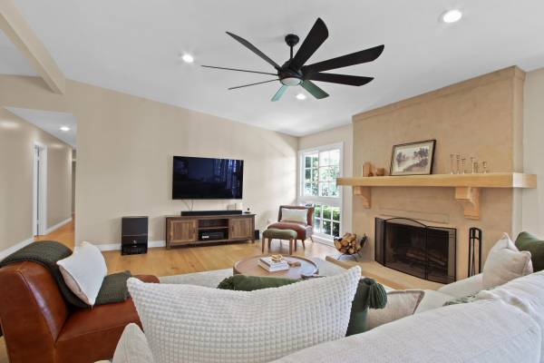 $1,350,000 / 5br - 2947ft2 - 5 Dormitorios, 3 Baños Casa en Canyon Country (Canyon Country)63612011978371124