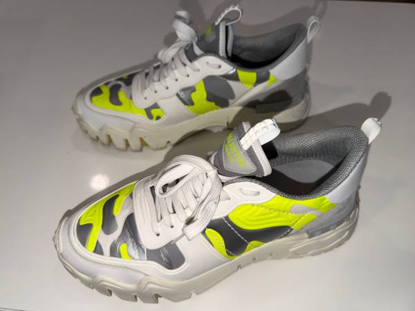 Valentino White and Green Valentino Garavani Camo Rockrunner Sneakers 1