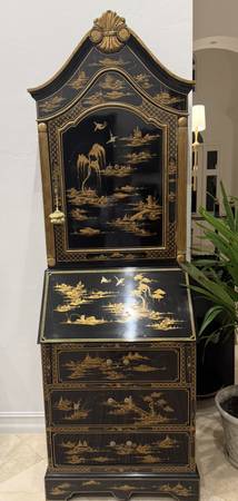 Writing desk/Cabinet 1