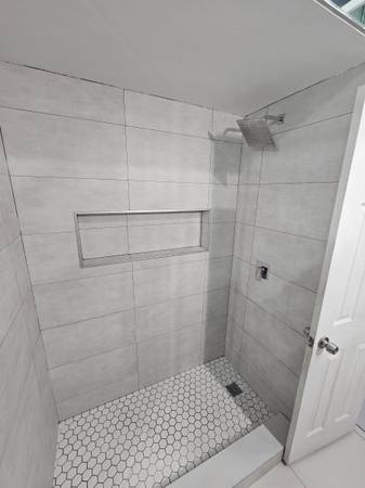 $1,100 / 2br - 1500ft2 - Townhouse 2 bedrooms 2.5 baths (Miami)64049281118851124