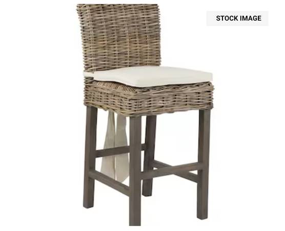 BRAND NEW Wicker barstool 1