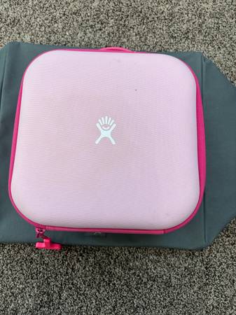 Hydroflask lunchbox 1