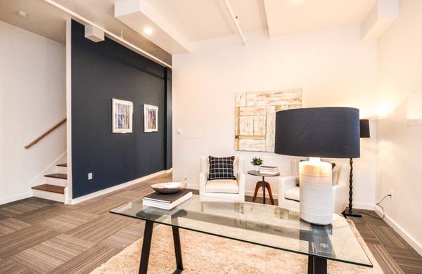 $1,999 / 1br - 550ft2 - Washer and dryer in unit, Roof top deck, Full Appliances (9051 20th Ave SW, Seattle, WA)63910062487939123