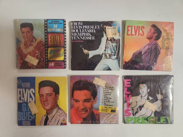 Unopened collectable Elvis chu-bops 1