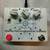 Stereo Panning Optical Tremolo: Dazatronyx 1 thumbnail