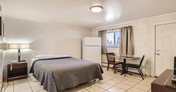 $390 / 450ft2 - Estudio amigable con mascotas, tarifas semanales! (Denver)63679423589763120