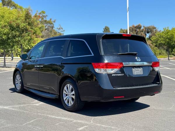 2016 Honda Odyssey EX-L 8 Pasajeros Título Limpio Cámara de Reversa sienna - $8,900 (Hayward)63624217767041121