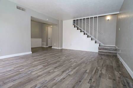 Playground, Dishwasher, Maintenance on site 1