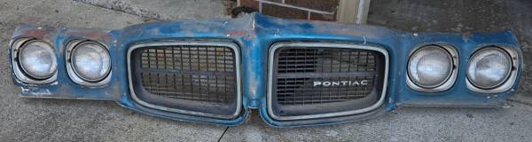 1971 72 pontiac LeMans complete fiberglass  header 1