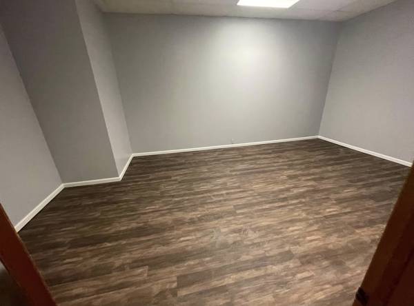 $550 / 200ft2 - Office Spaces For Lease Oswego NY (Oswego)64151010732673124