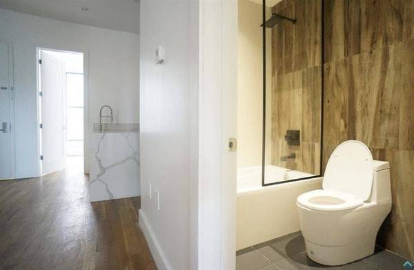 $860 Unfurnished Room In BEDFORD STUYVESANT! Avail. Nov 1! (Brooklyn)64033292112898124