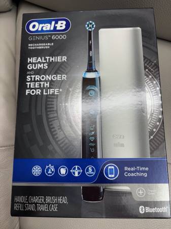 Oral B Genius 6000 Electric Toothbrush Black Color 1