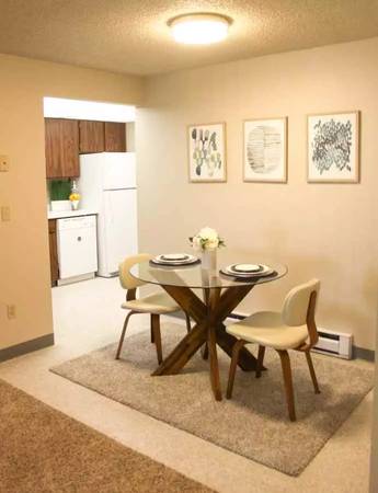 $1,210 / 1br - 700ft2 - Fantastic renovated 1 bed / 1 bath! Love where you live! 700 SqFt (Moses Lake - Moses Lake School District)63793059818627123