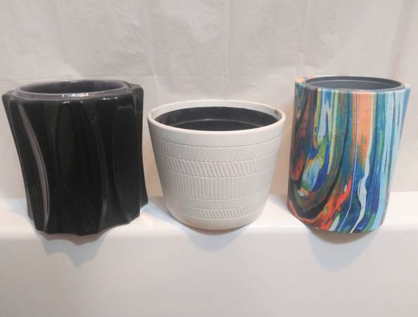 Ceramic planters 1