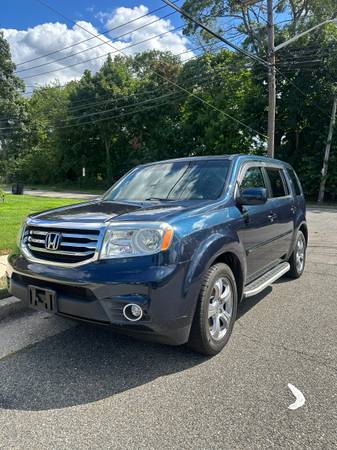 2012 Honda Pilot EX-L Sport Utility 1