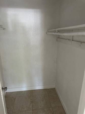 $1,450 / 1br - 1 Habitación con SIN PRIMERO NI ÚLTIMO PARA MUDARSE (Pompano Beach)63825138365699123
