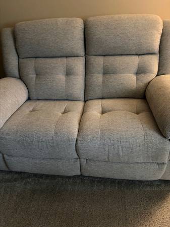 SOFA& LOVESEAT 1