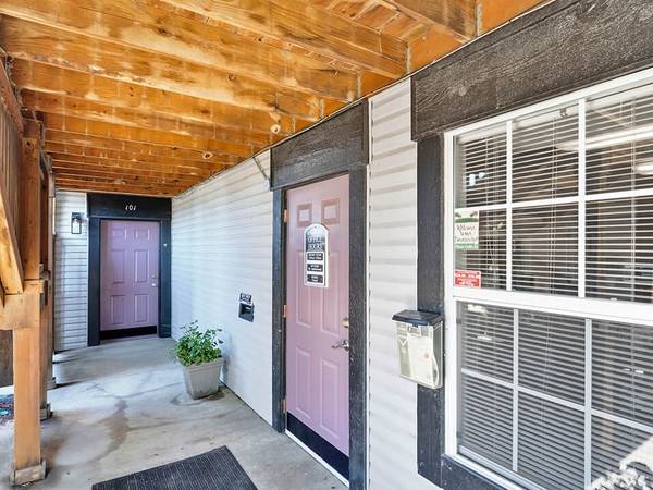 $899 / 2hab - 764ft2 - ⭐ ¡Solicita ahora para conseguir esta! ⭐ (4419 1st Ave SW, Cedar Rapids, IA)63863567747971124