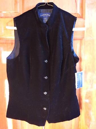 Black Velvet Vest 1