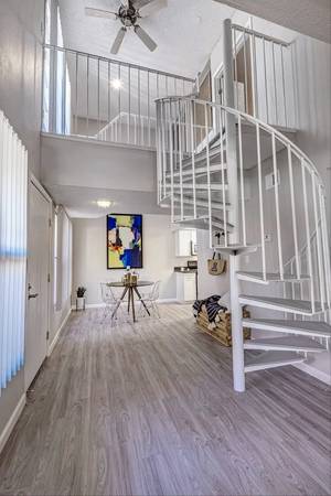 $1,850 / 2br - 1017ft2 - 2-Bedroom Near Downtown Tucson (Downtown Tucson)63674775083137121
