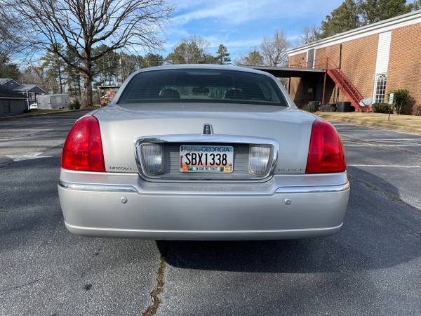 2004 Lincoln Town Car Ultimate - $5,900 (Austell, GA)63620068074113123