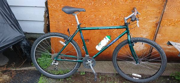 TREK Mountain Track 850 1